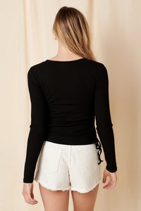 BLACK KNIT RUCHED SIDE LONG SLEEVE TOP